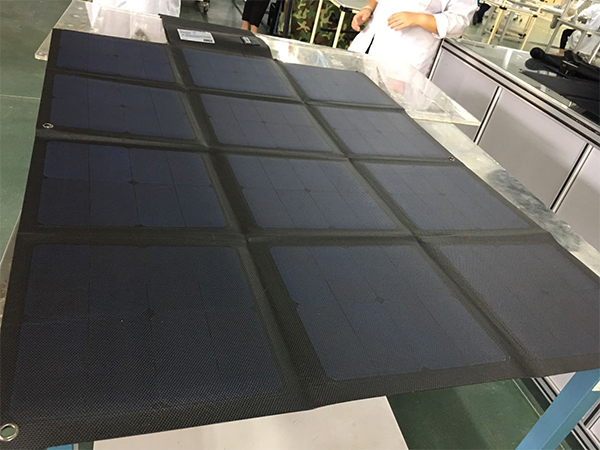 170W Flodable SUNPOWER High Efficiency 25% Solar Charger-Solar Blanket 2FFM113C-NEWLIGHT ENERGY