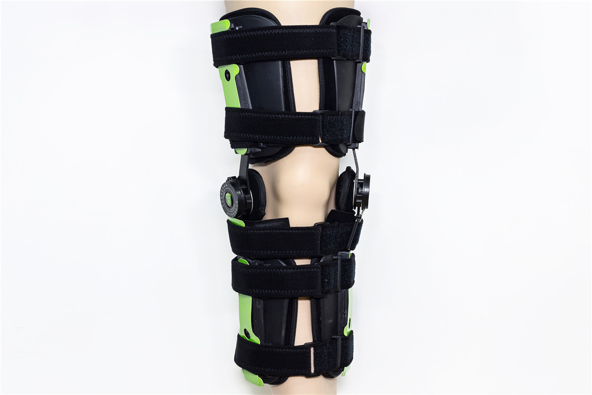 Bretelles aux genoux à charnière de télescope avec support de fracture en aluminium de rom pour l'immobilisation post-op orthopédique