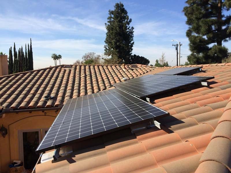 Support de montage en carton incliné montage sur panneau solaire pour toit de tuile