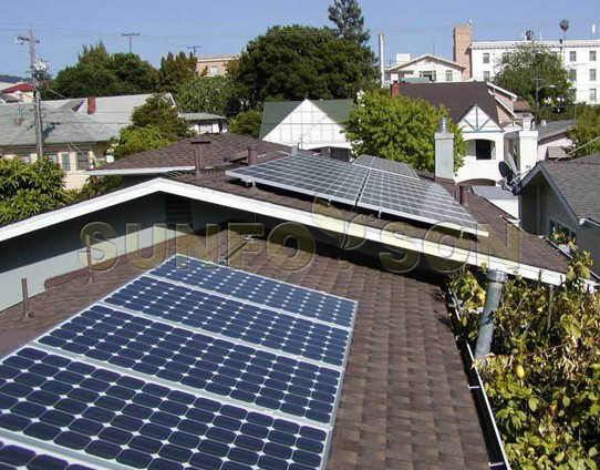 Système de montage solaire sur le toit de galets