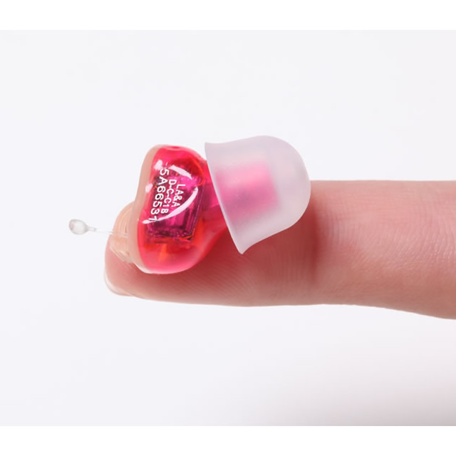 CADENZA T Aide instantanée Aide auditive CIC Invisible dans les aides auditives de l'oreille pour les sourds