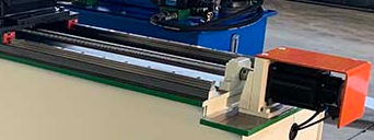 Machine de formage de rouleaux de rails métalliques à grande vitesse