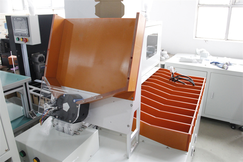Cylindrical Battery Cell Sorting Machine With Barcode Scanner